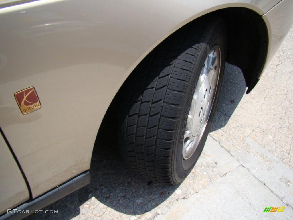 2002 L Series L100 Sedan - Medium Gold / Medium Tan photo #25