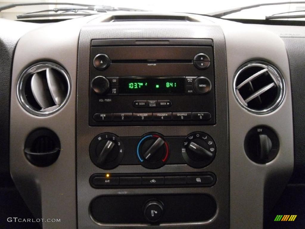 2007 F150 FX2 Sport SuperCrew - Black / Black/Red photo #11