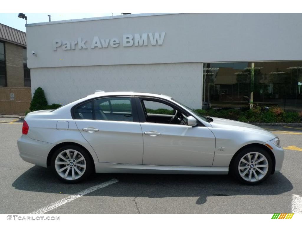 2010 3 Series 328i xDrive Sedan - Titanium Silver Metallic / Black photo #5