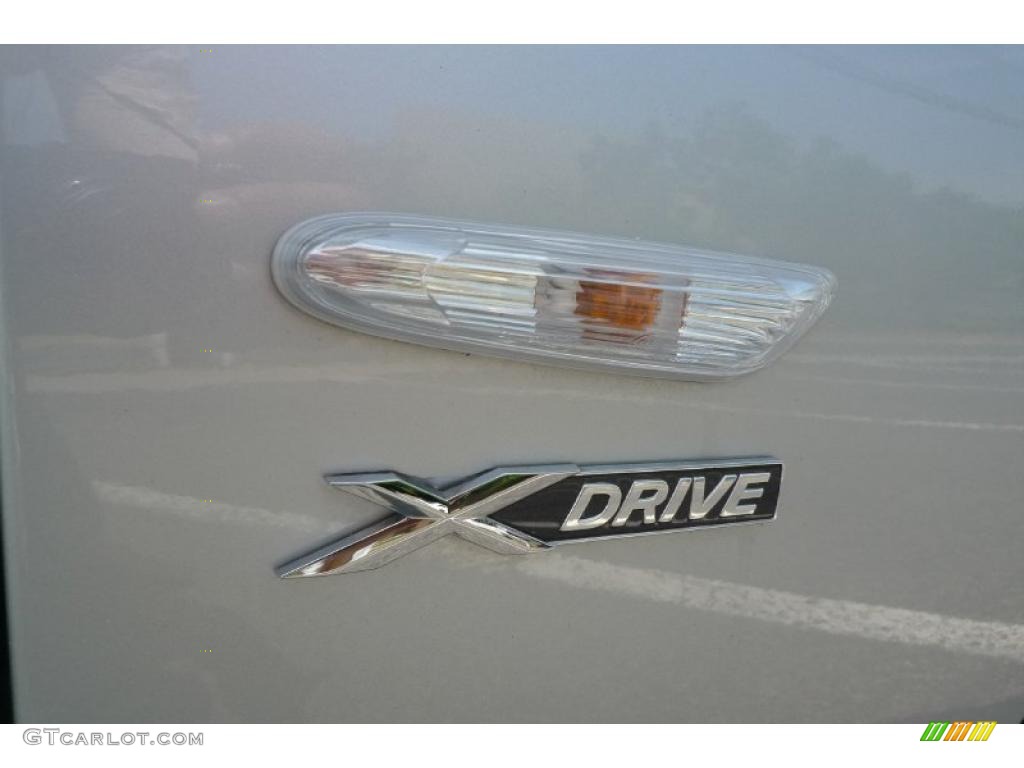 2010 3 Series 328i xDrive Sedan - Titanium Silver Metallic / Black photo #6