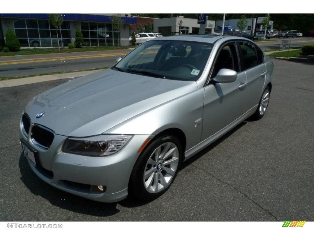 2010 3 Series 328i xDrive Sedan - Titanium Silver Metallic / Black photo #8