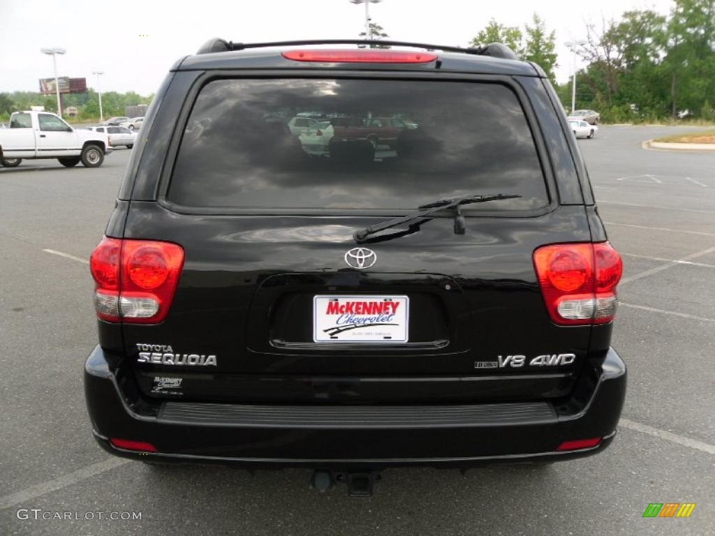 2006 Sequoia SR5 4WD - Black / Light Charcoal photo #3