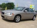 Lunar Gold Metallic - S60 2.5T Photo No. 2