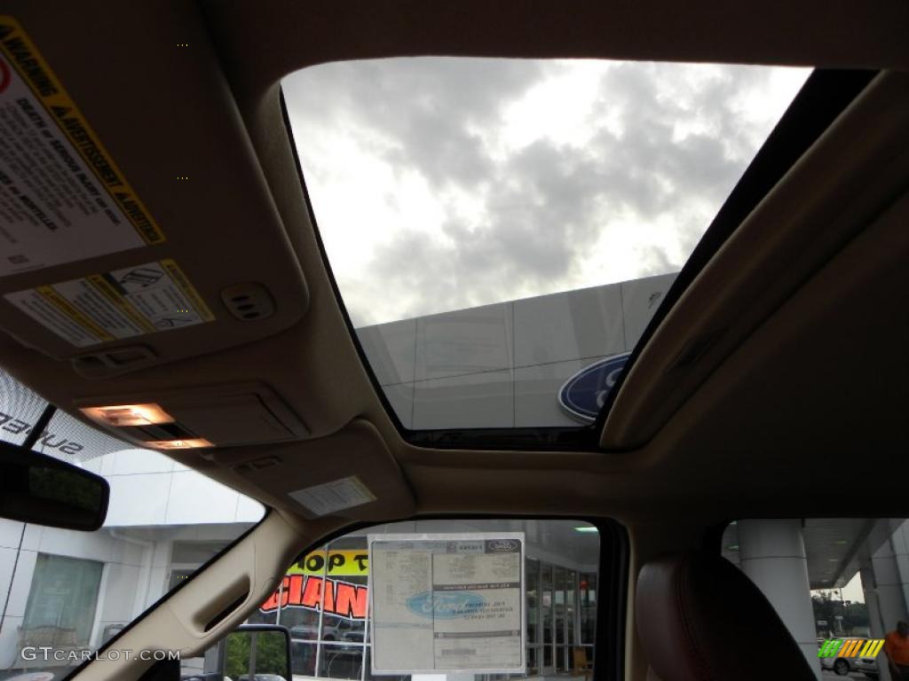 2011 F350 Super Duty King Ranch Crew Cab 4x4 Dually - Royal Red Metallic / Chaparral Leather photo #32