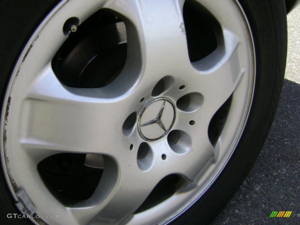 2003 ML 350 4Matic - Black / Charcoal photo #28