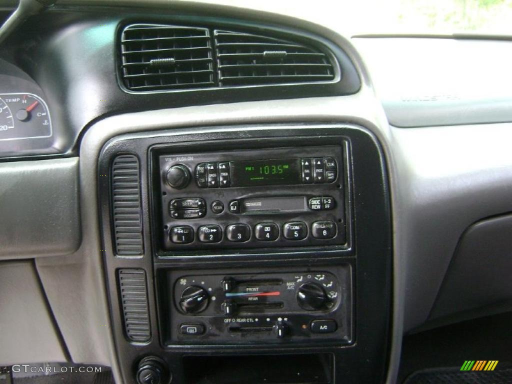 2001 Windstar LX - Emerald Green Metallic / Medium Graphite photo #10
