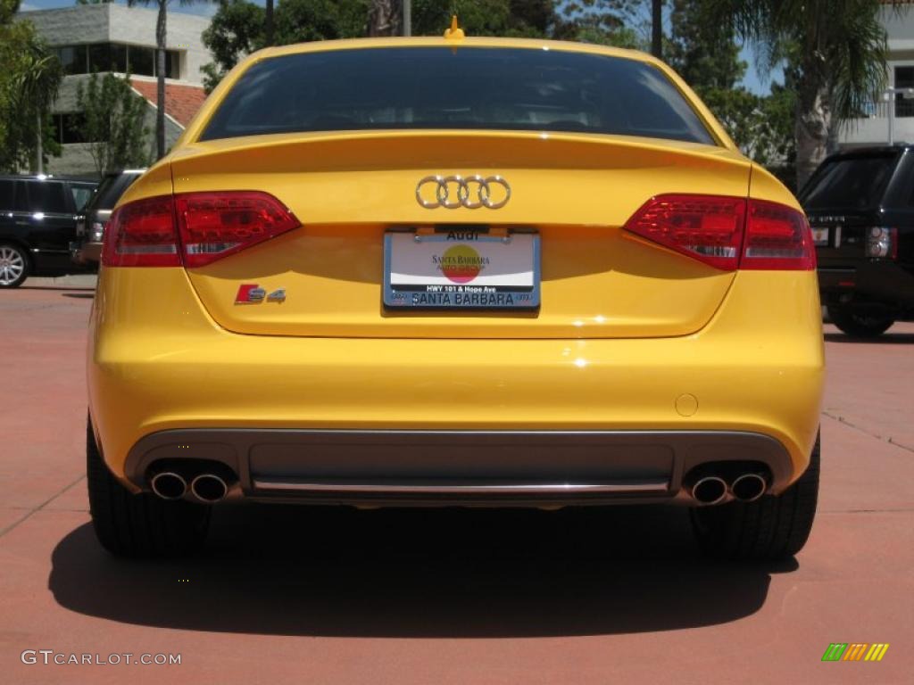 2010 S4 3.0 quattro Sedan - Imola Yellow / Black photo #6