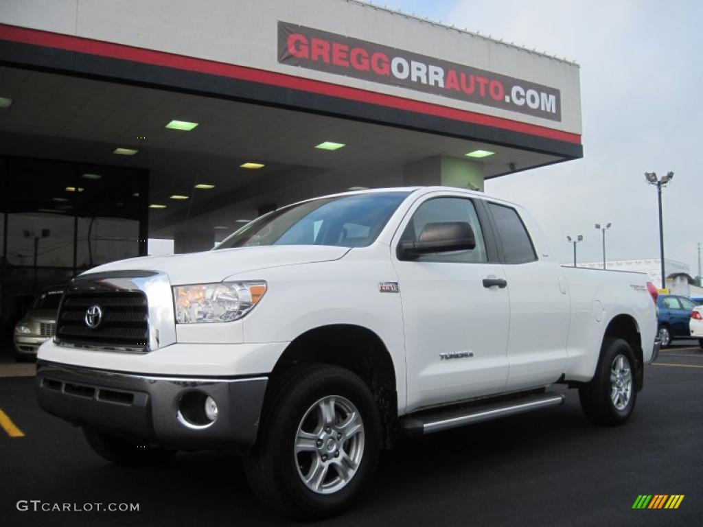 2008 Tundra SR5 TRD Double Cab 4x4 - Super White / Graphite Gray photo #1