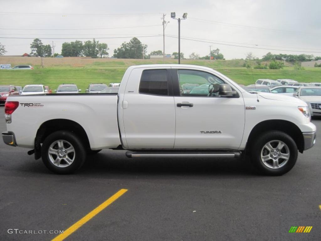 2008 Tundra SR5 TRD Double Cab 4x4 - Super White / Graphite Gray photo #3