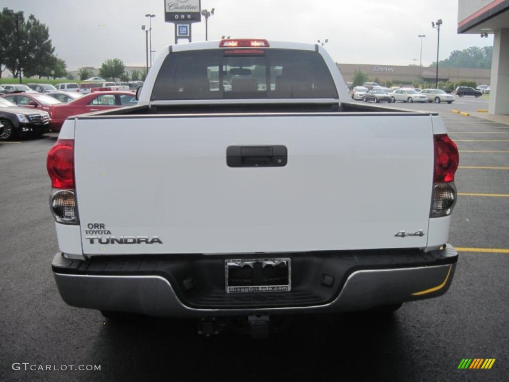 2008 Tundra SR5 TRD Double Cab 4x4 - Super White / Graphite Gray photo #9