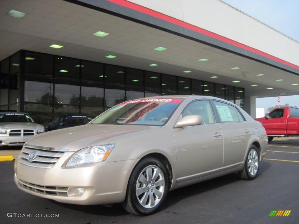 2007 Avalon XLS - Desert Sand Mica / Ivory photo #1