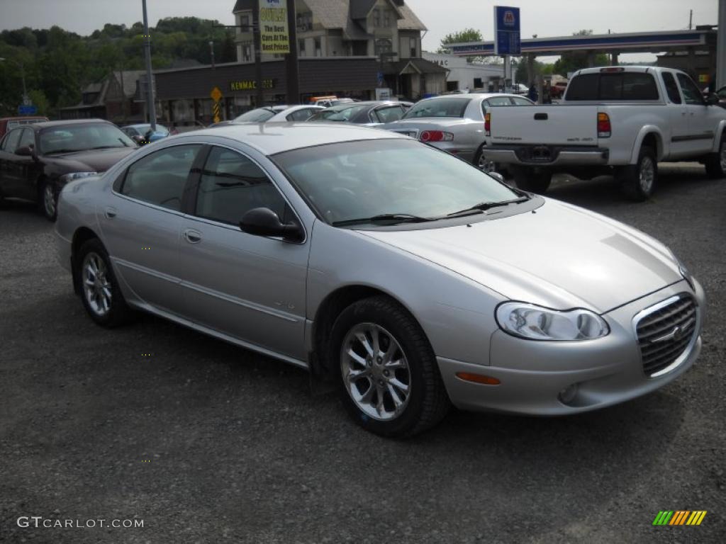 2000 LHS  - Bright Silver Metallic / Agate photo #18