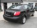 Black - Rio LX Sedan Photo No. 5