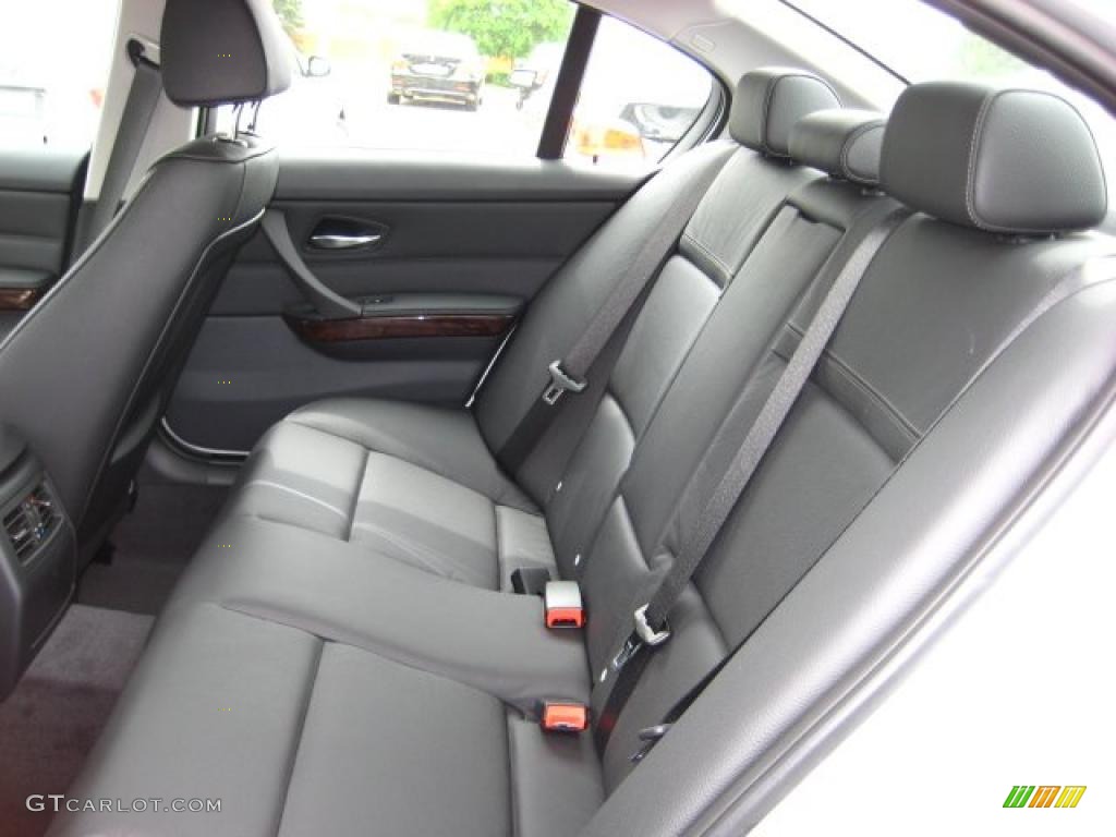 2011 3 Series 328i xDrive Sedan - Titanium Silver Metallic / Black Dakota Leather photo #11