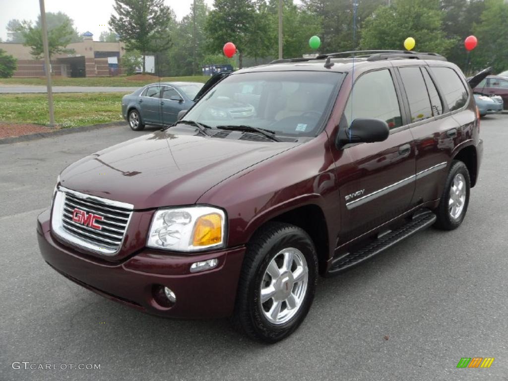 2006 Envoy SLT - Cranberry Red Metallic / Light Tan/Ebony Black photo #1