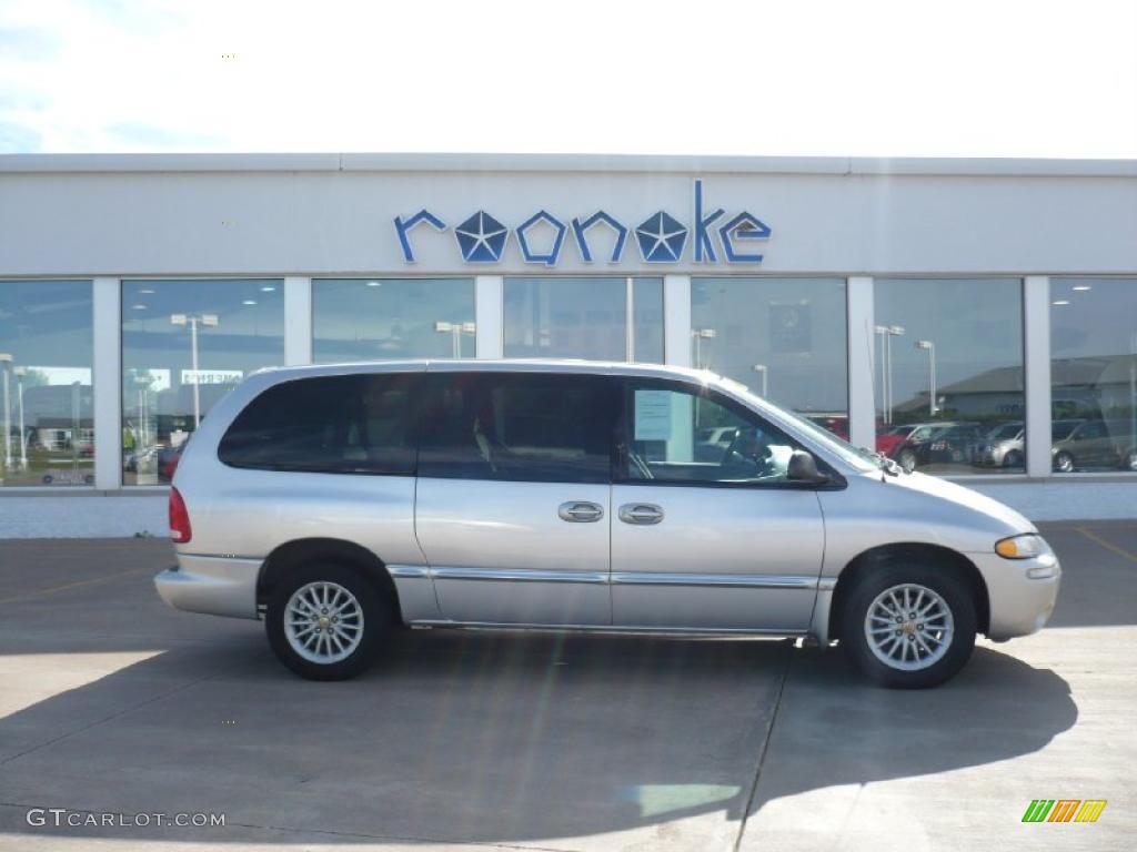 2000 Town & Country LX - Bright Silver Metallic / Mist Gray photo #1