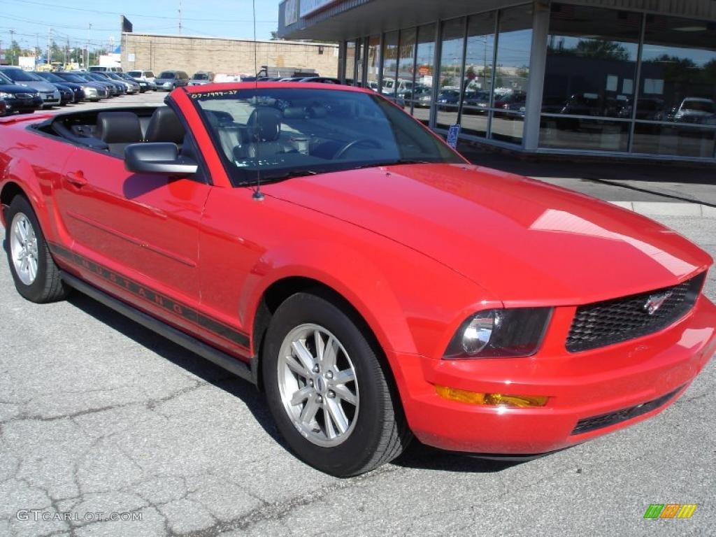 2007 Mustang V6 Premium Convertible - Torch Red / Black Leather photo #3