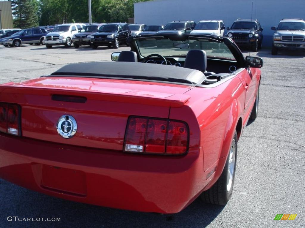 2007 Mustang V6 Premium Convertible - Torch Red / Black Leather photo #5