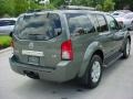 Storm Gray Metallic - Pathfinder LE Photo No. 6