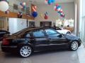 Black - E 350 Sedan Photo No. 9
