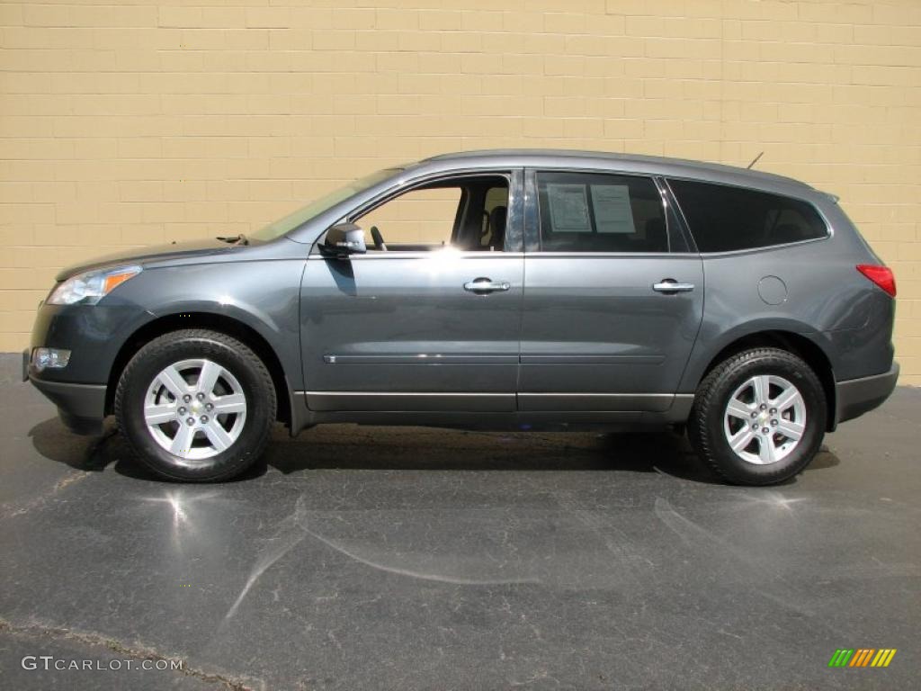 2010 Traverse LT AWD - Cyber Gray Metallic / Dark Gray/Light Gray photo #1