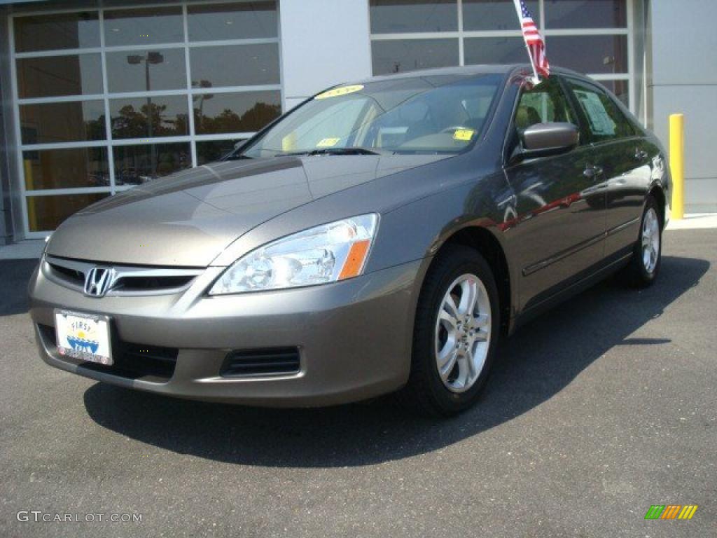 2006 Accord EX-L Sedan - Carbon Bronze Pearl / Ivory photo #1