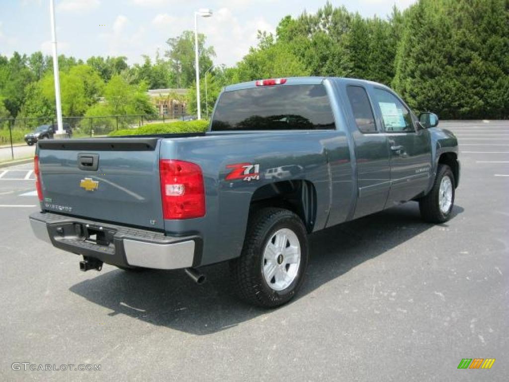 2010 Silverado 1500 LT Extended Cab 4x4 - Blue Granite Metallic / Ebony photo #2