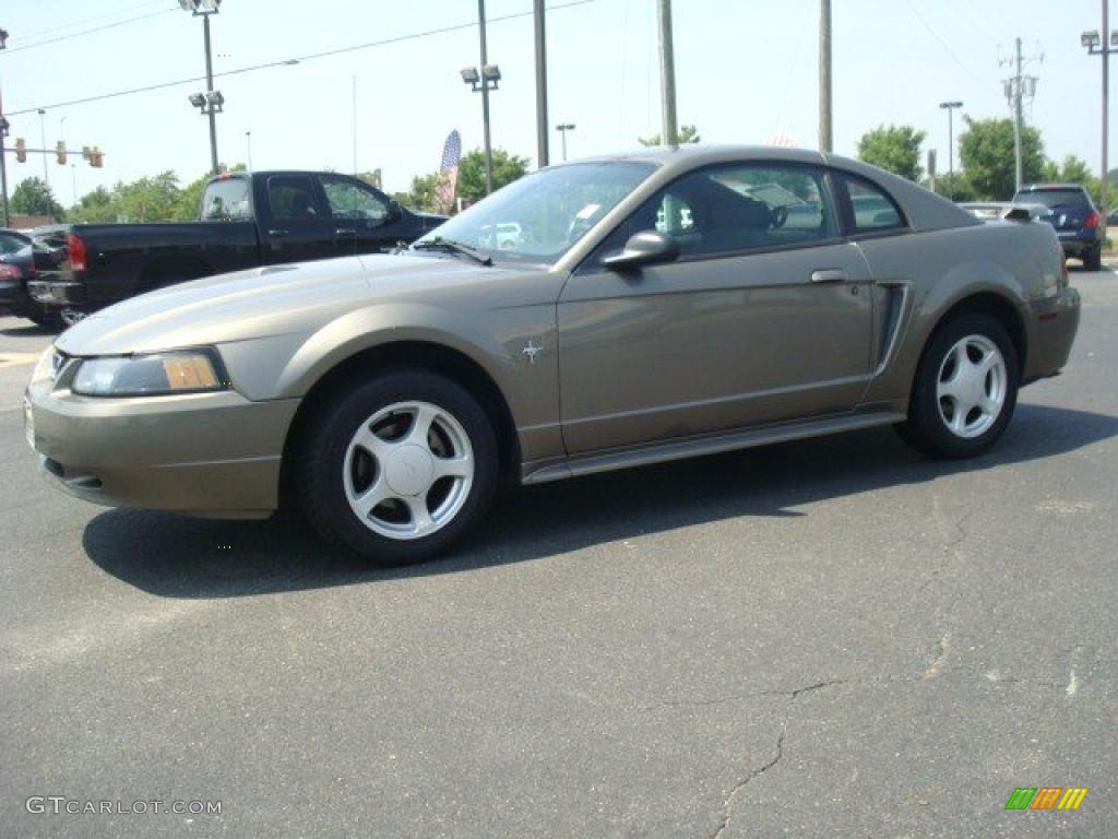 2002 Mustang V6 Coupe - Mineral Grey Metallic / Medium Graphite photo #2