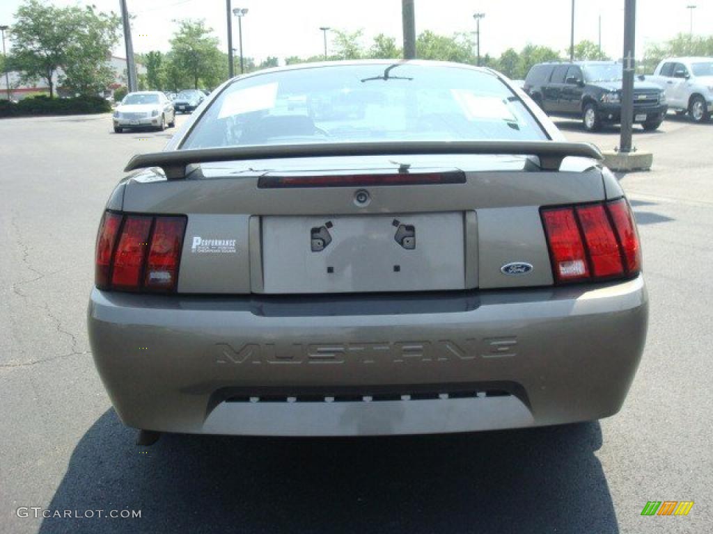 2002 Mustang V6 Coupe - Mineral Grey Metallic / Medium Graphite photo #5