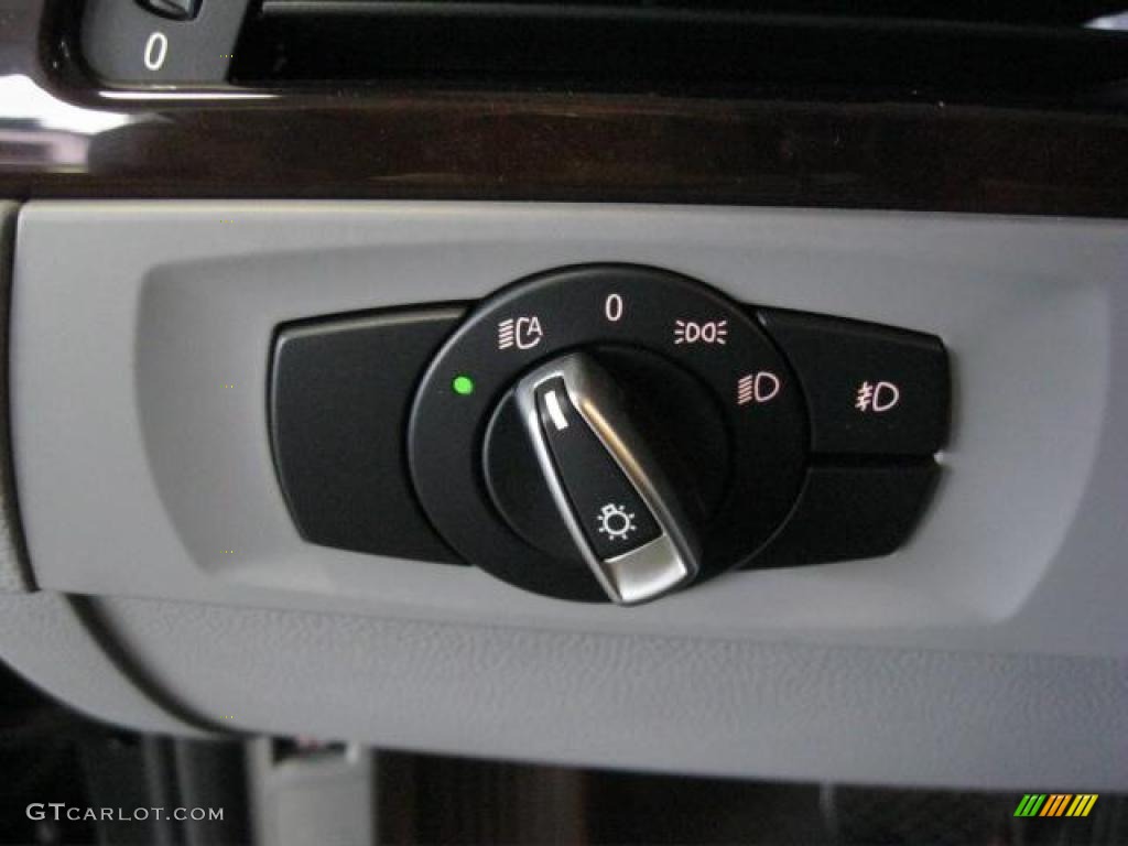 2011 3 Series 328i Sedan - Jet Black / Gray Dakota Leather photo #9