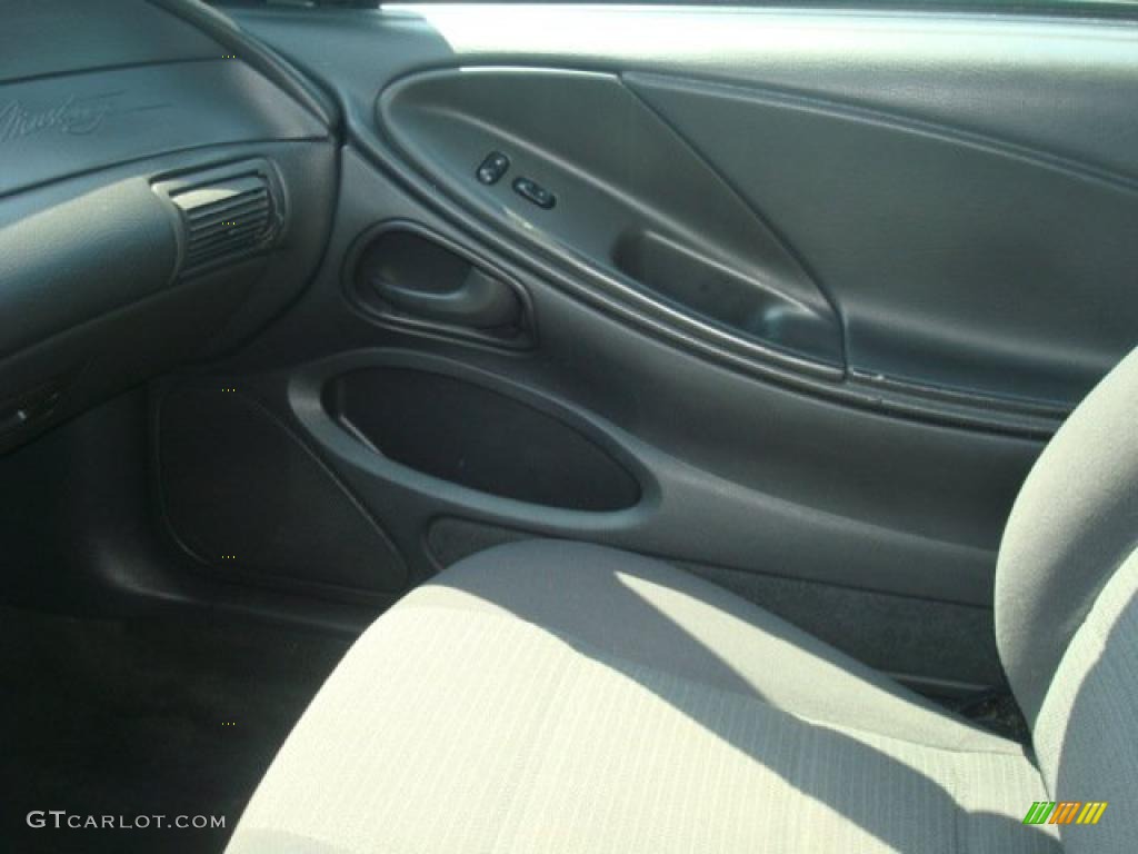 2002 Mustang V6 Coupe - Mineral Grey Metallic / Medium Graphite photo #16
