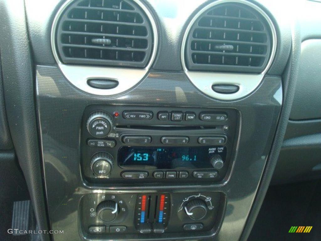 2007 Envoy SLE - Sand Beige Metallic / Ebony photo #17