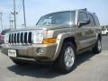 Light Khaki Metallic - Commander Limited 4x4 Photo No. 1