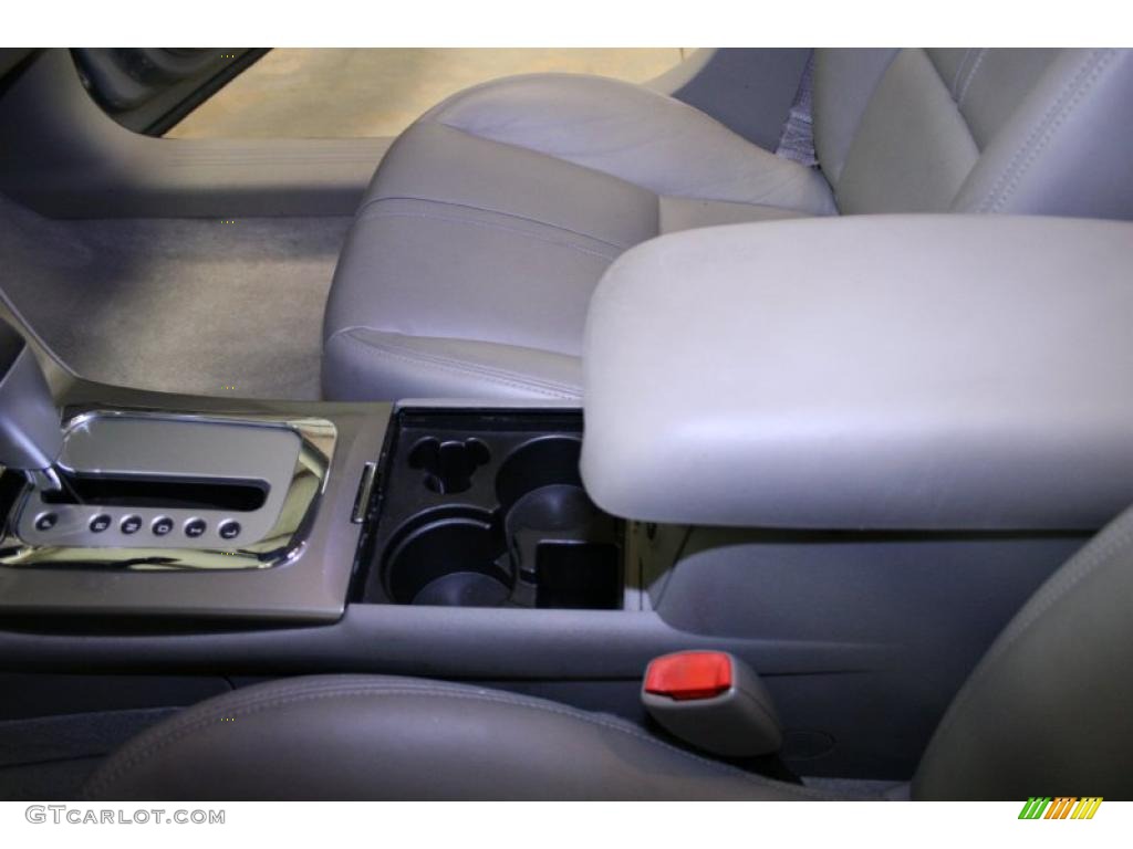 2007 Aura XE - Ocean Mist Metallic / Gray photo #42