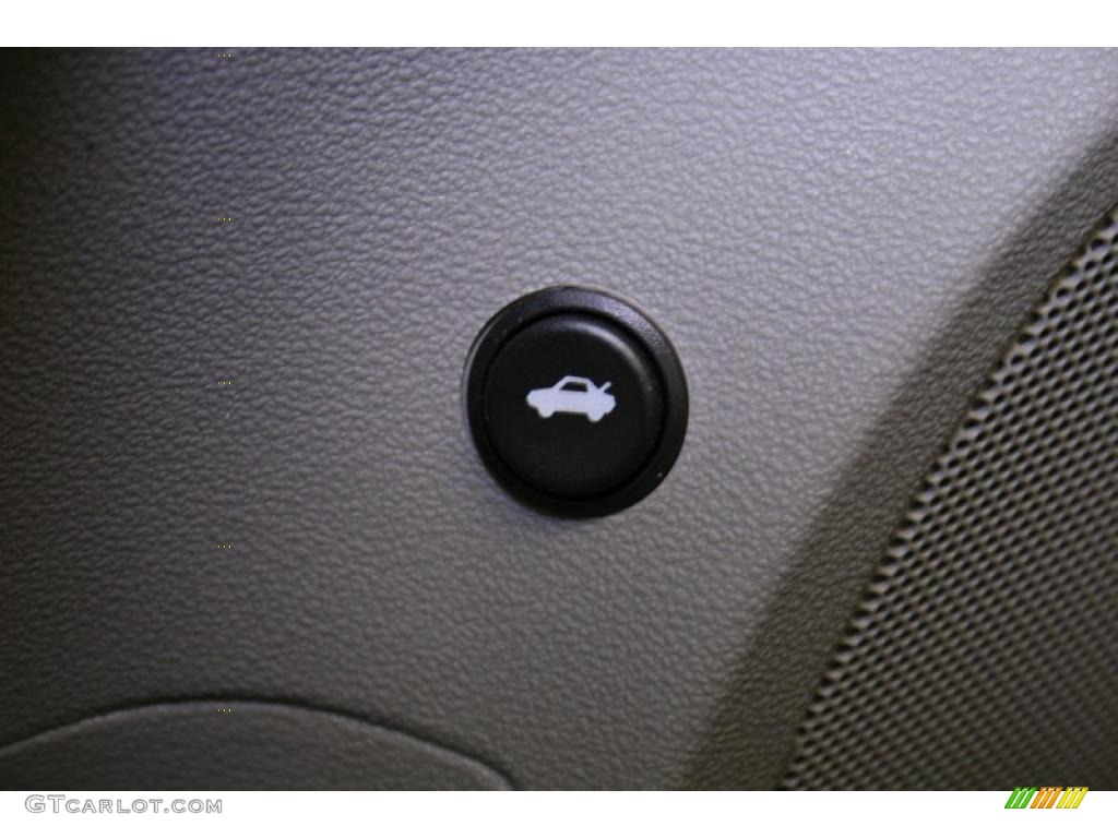 2007 Aura XE - Ocean Mist Metallic / Gray photo #50