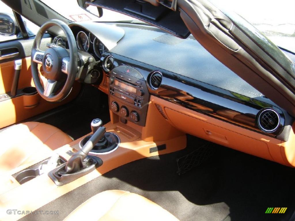 2006 MX-5 Miata Grand Touring Roadster - Nordic Green / Tan photo #20