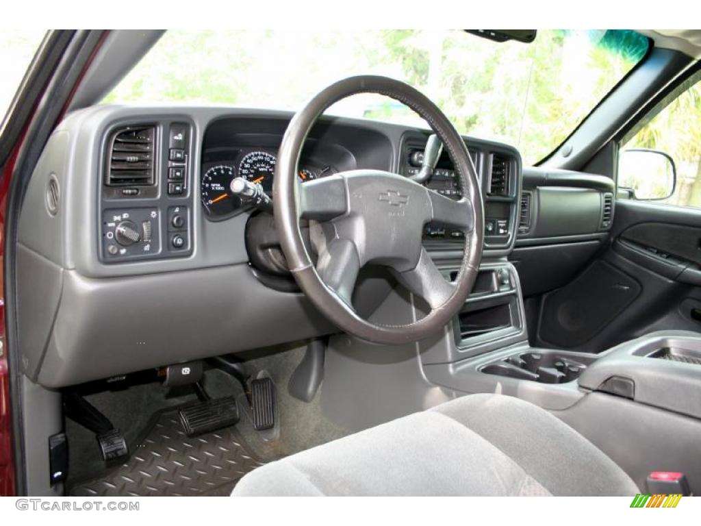 2003 Silverado 2500HD LS Extended Cab 4x4 - Dark Carmine Red Metallic / Medium Gray photo #63