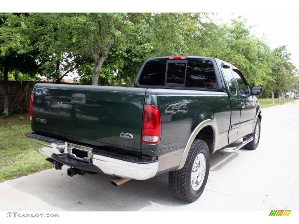 2001 F150 Lariat SuperCab 4x4 - Dark Highland Green Metallic / Medium Parchment photo #11