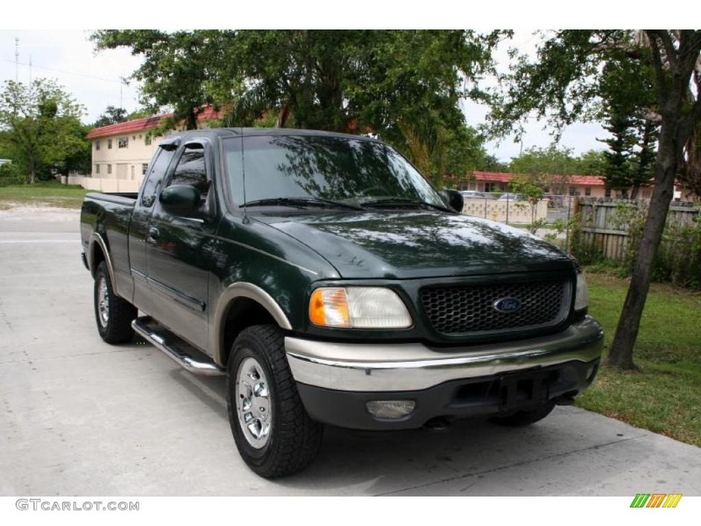 2001 F150 Lariat SuperCab 4x4 - Dark Highland Green Metallic / Medium Parchment photo #18