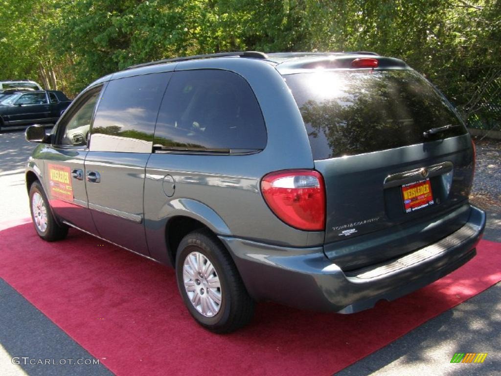 2007 Town & Country LX - Magnesium Pearl / Medium Slate Gray photo #8