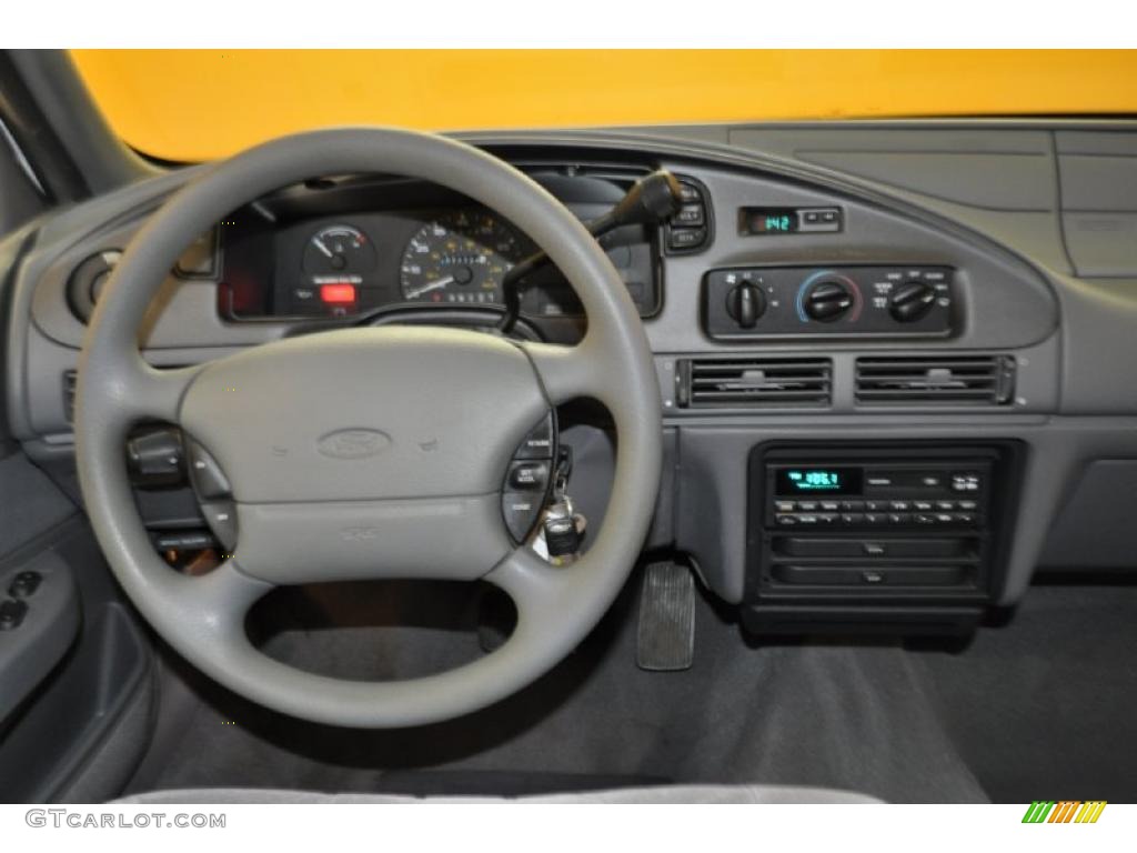 1995 Taurus GL Wagon - Performance White / Grey photo #7