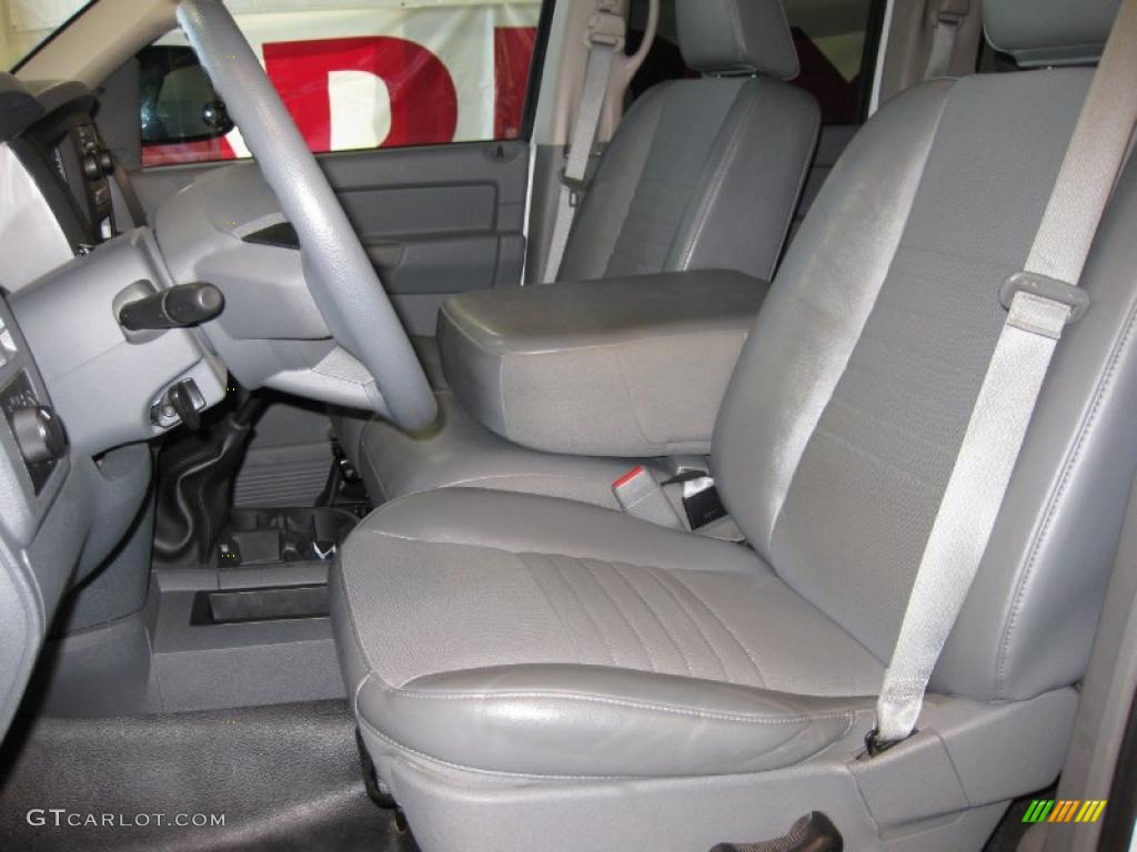 2007 Ram 1500 ST Quad Cab - Bright White / Medium Slate Gray photo #13