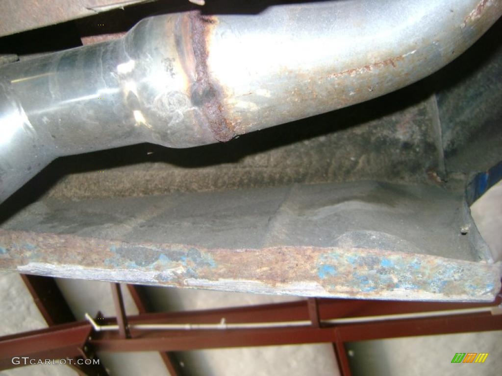 1978 Pontiac Firebird Trans Am Coupe Undercarriage Photo #30136347