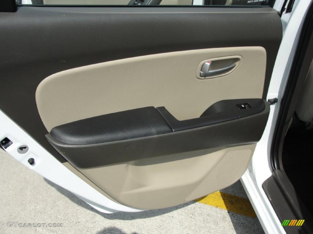 2009 Elantra GLS Sedan - Captiva White / Beige photo #29