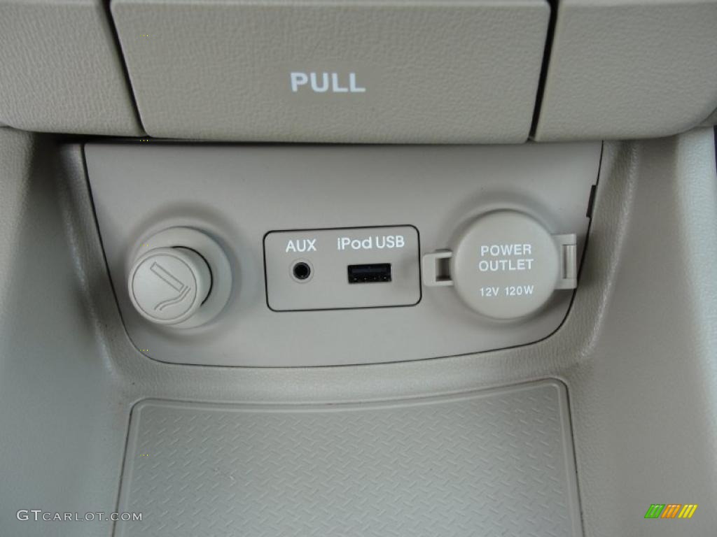 2009 Elantra GLS Sedan - Captiva White / Beige photo #40