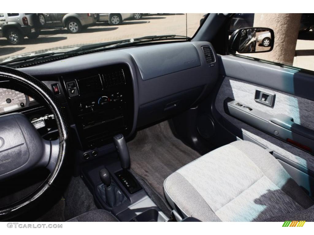 1998 Tacoma V6 TRD Extended Cab 4x4 - Mystic Purple Mica / Gray photo #10