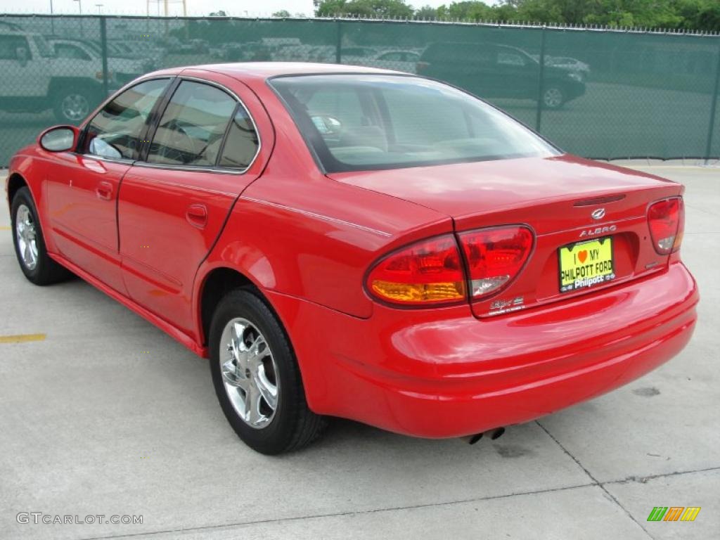 2000 Alero GL Sedan - Bright Red / Pewter photo #5
