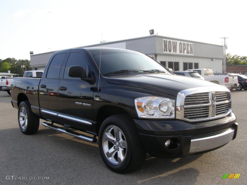 2007 Ram 1500 Laramie Quad Cab - Brilliant Black Crystal Pearl / Medium Slate Gray photo #1