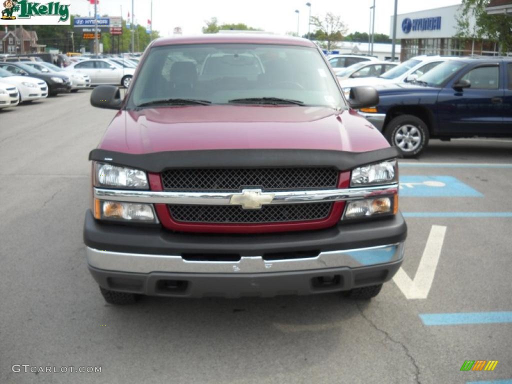 2004 Silverado 1500 Z71 Crew Cab 4x4 - Sport Red Metallic / Medium Gray photo #16