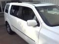 Taffeta White - Pilot Touring 4WD Photo No. 21